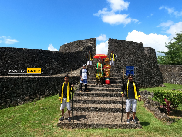 Private Day Trip: Sehari Menjadi Raja & Permaisuri di Benteng Keraton Buton